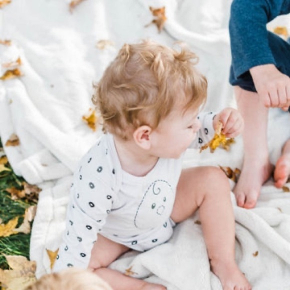 Nested Bean Zen Sack Bodysuit Classic Size Small (3-6 Months) set of 2 - Picture 3 of 10